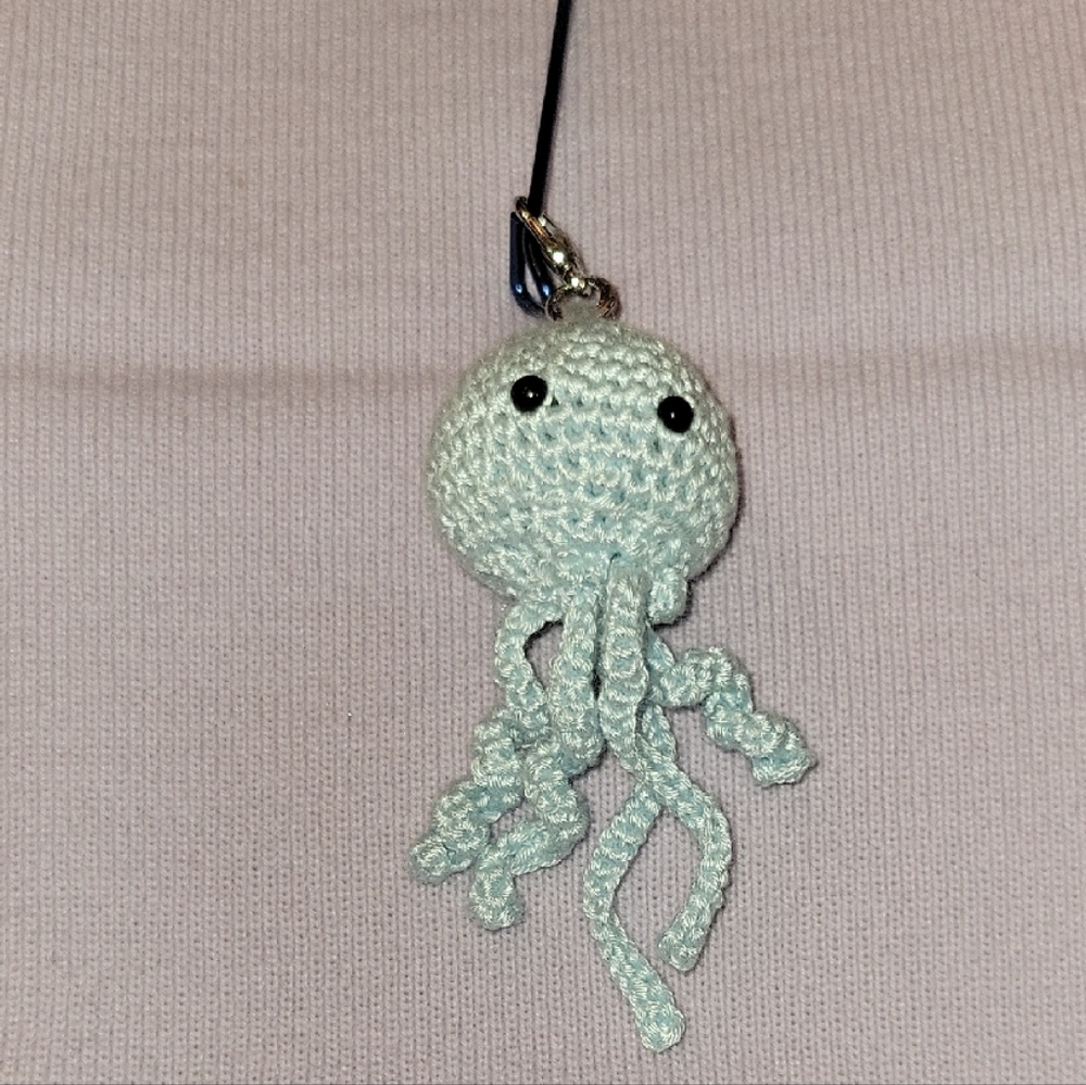 Crochet Jellyfish Keychain - White